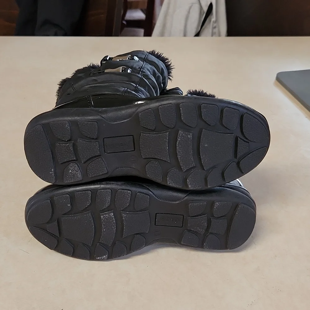 New Totes Girls Black Two-Buckle Waterproof Insulated Winter Snow Boots Size 1